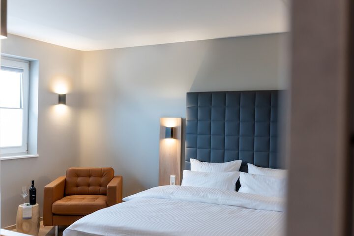 Room 11 of 82