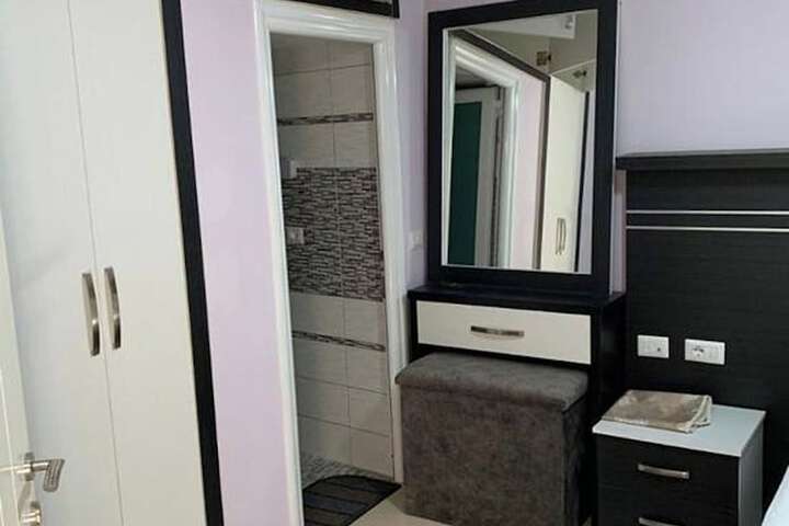 Room 19 of 67