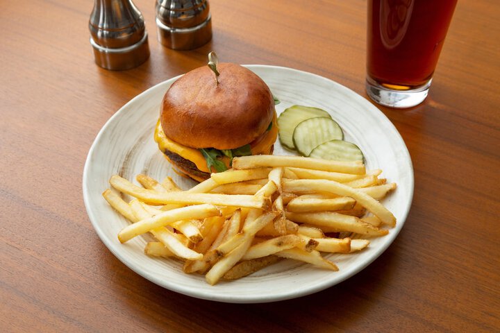 Dining 38 of 64