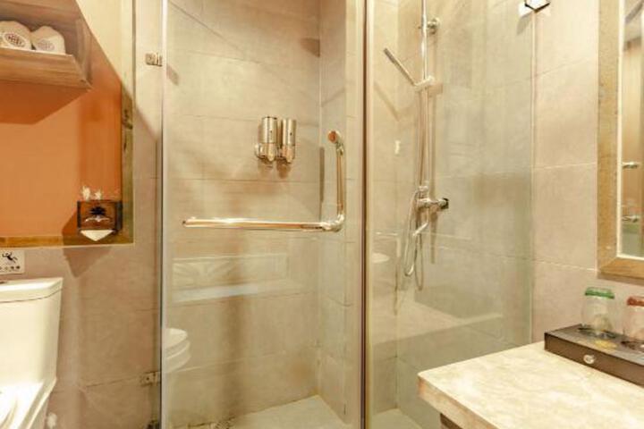 Shiji Huayuan Hotel