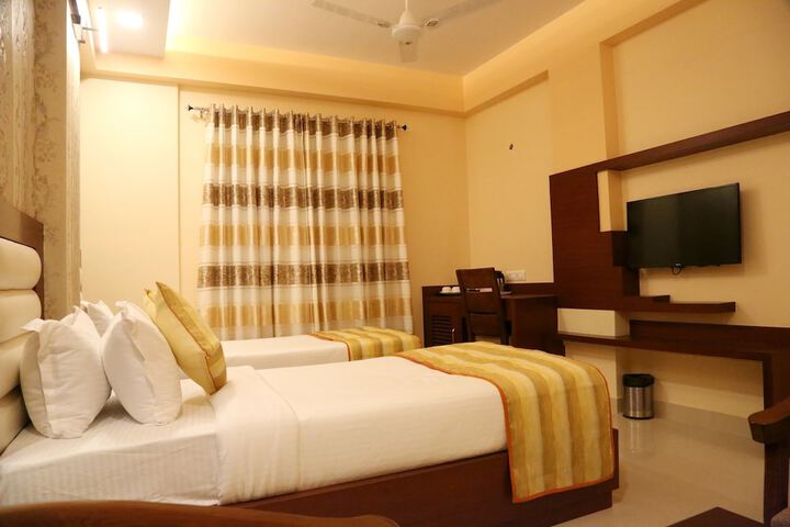 Room 5 of 46