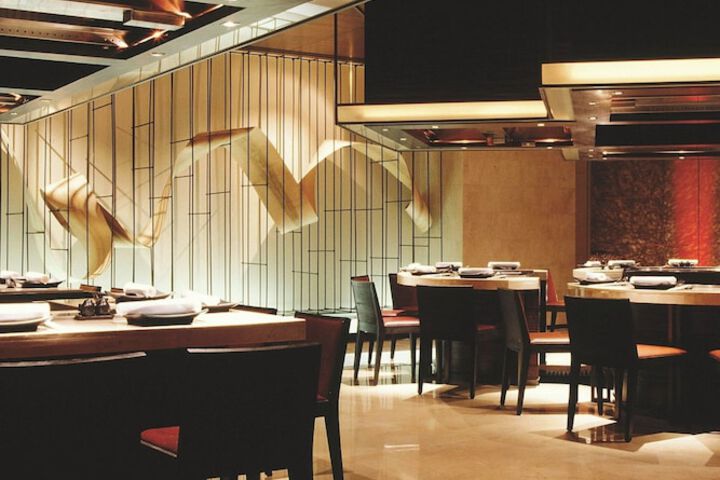 Dining 77 of 125