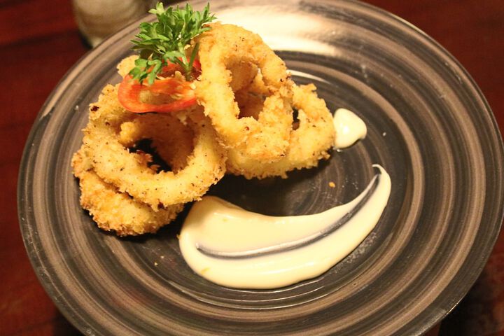 Dining 38 of 50