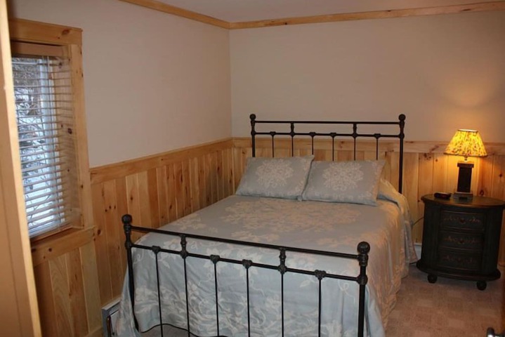 Room 11 of 36