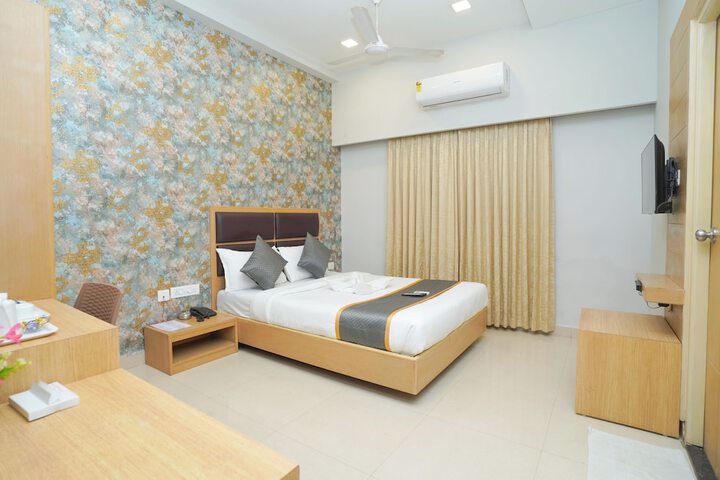 Room 18 of 35