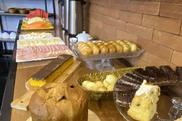 Breakfast/Coffee Service 64 of 80