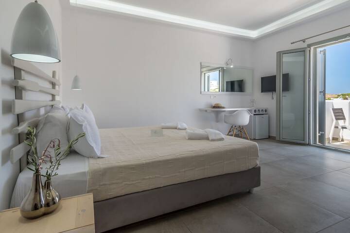 Room 4 of 62