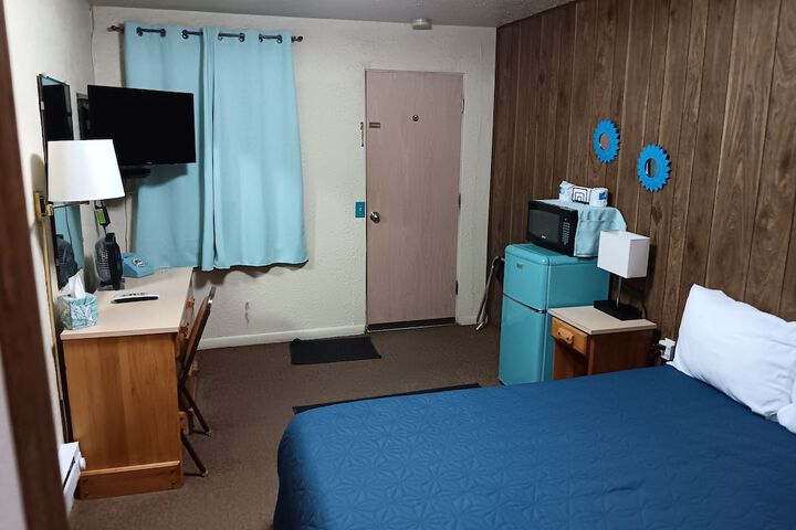Room 6 of 21