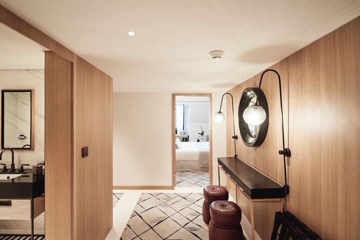 Room 45 of 72