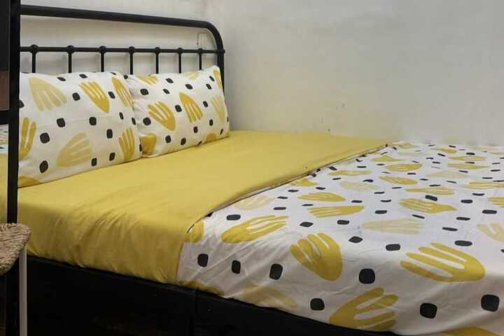 Room 19 of 27