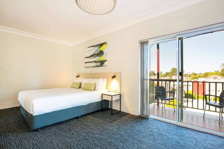 Room 21 of 65