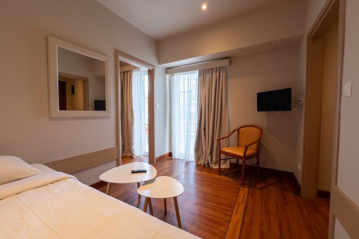 Room 13 of 59