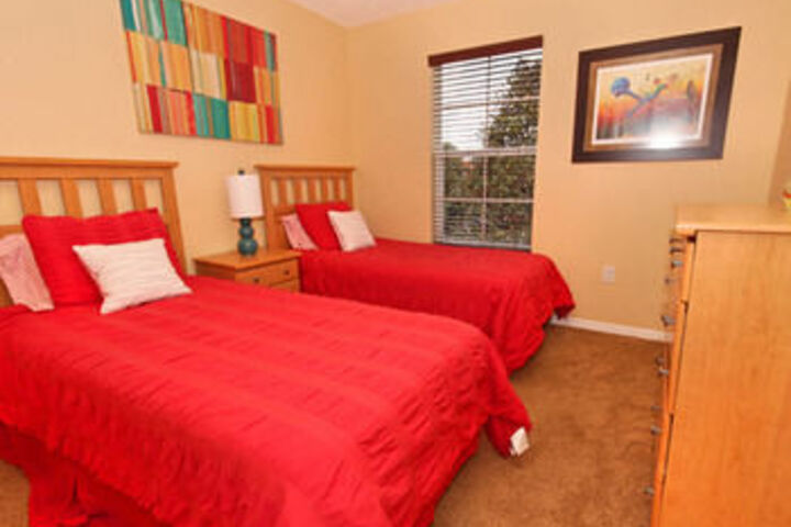 Room 173 of 380