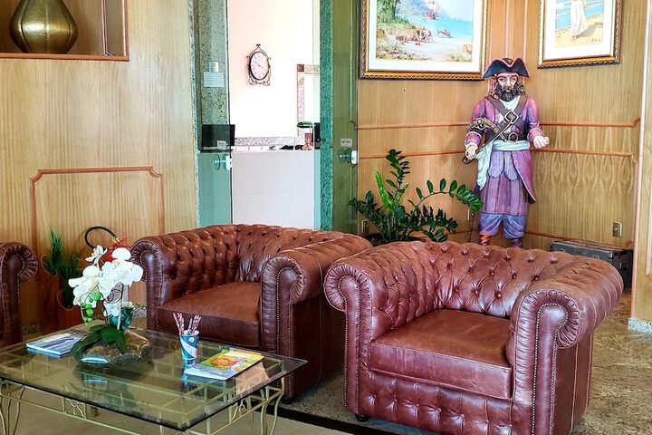 Guest Lobby