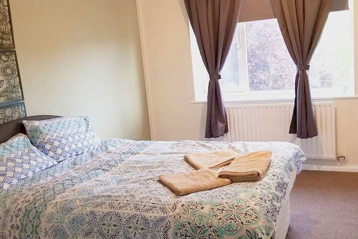 ROYAL HOUSE SLOUGH