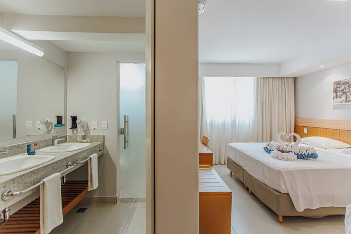 Room 14 of 74