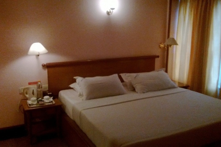 Room 5 of 30
