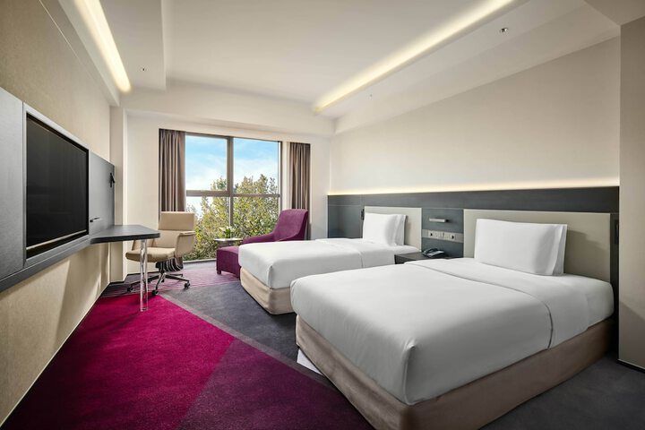 Room 20 of 107