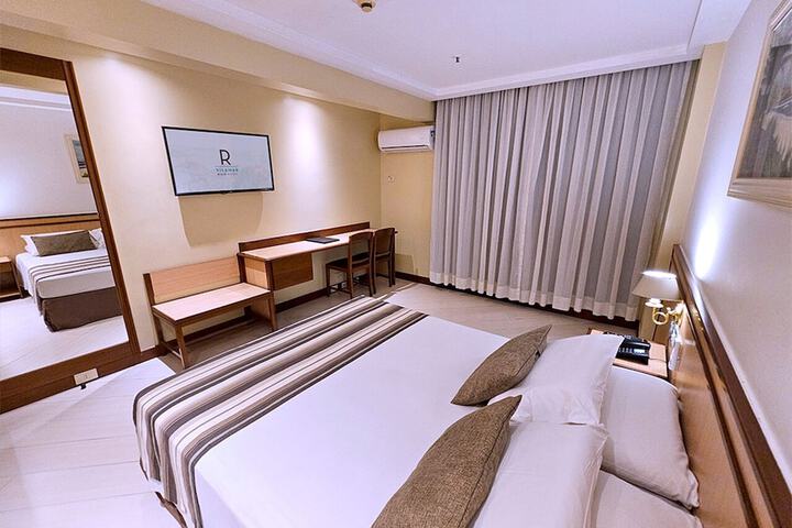 Room 26 of 78