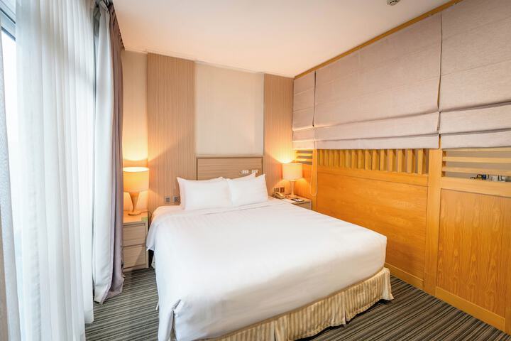Room 46 of 184