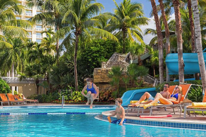 Pool 44 of 159