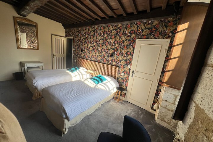 Room 13 of 39