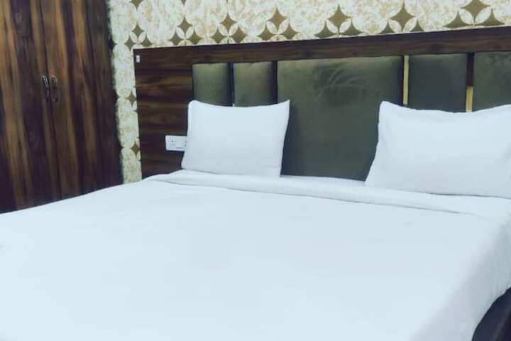 Room 19 of 23