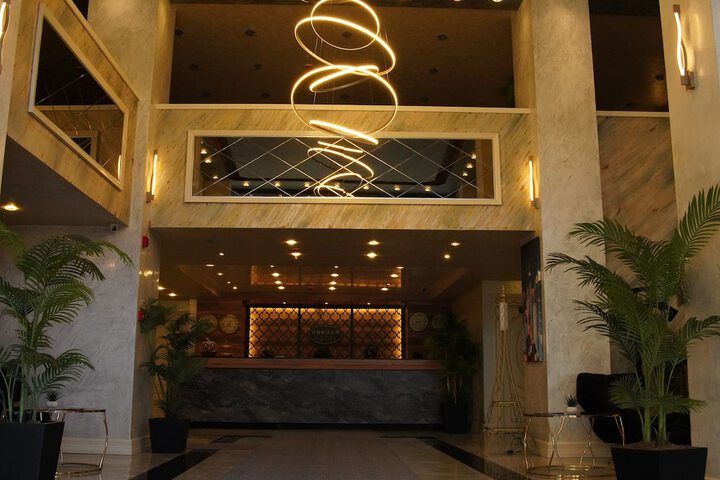 Hotel Interior 6 of 22