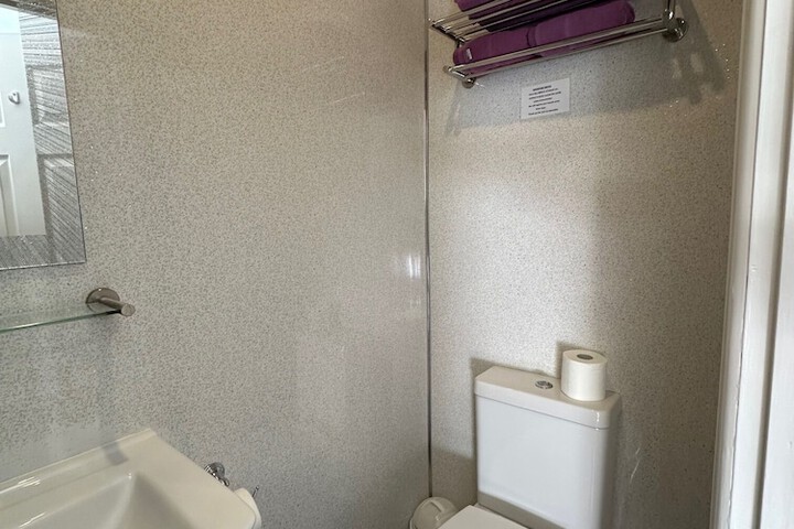 Room 145 of 193