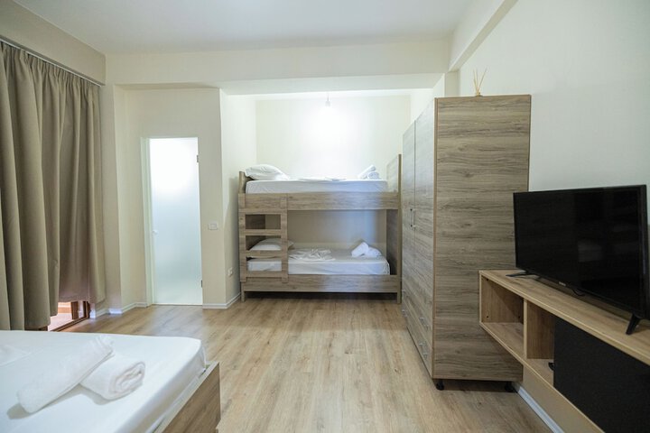 Room 47 of 110