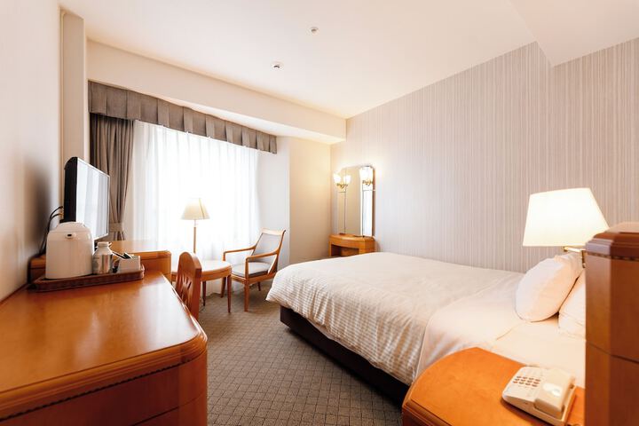 Room 20 of 77
