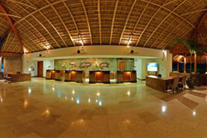 Hotel Interior 4 of 14