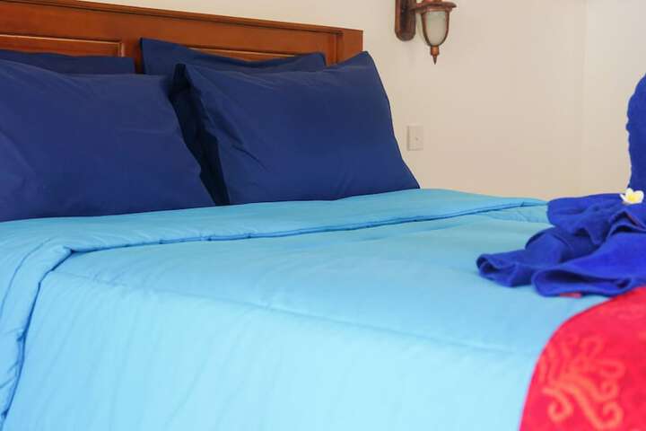 Room 9 of 35