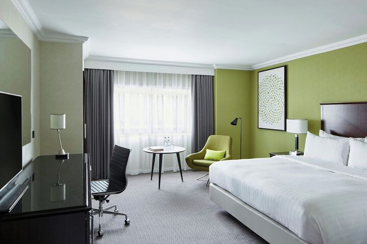 Room 10 of 71