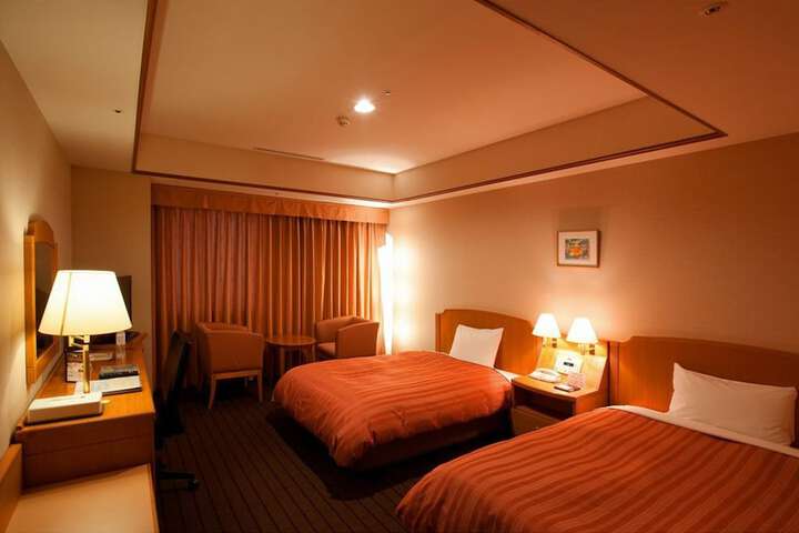 Room 6 of 29