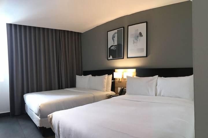 Room 6 of 26