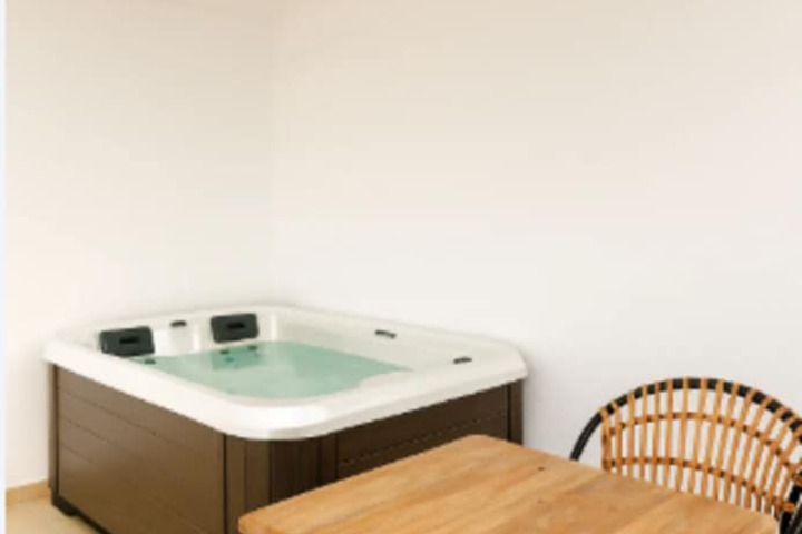 Spa 178 of 257