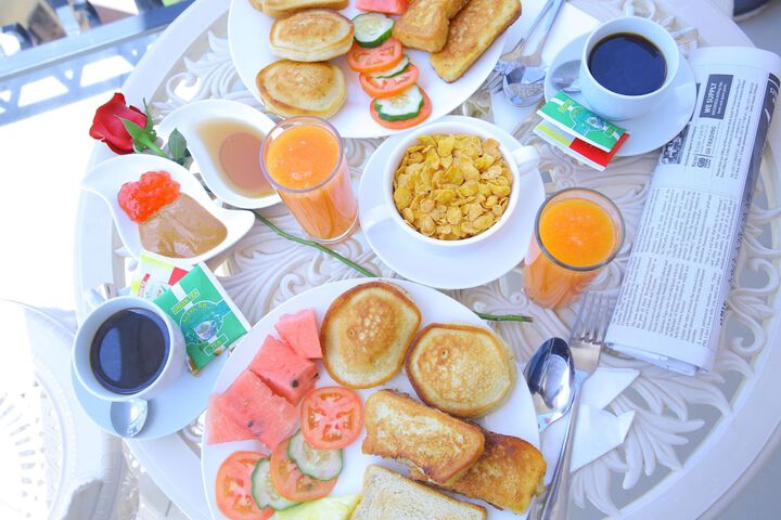 Breakfast/Coffee Service 50 of 64