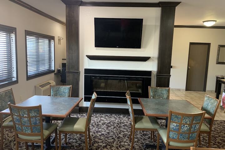 Breakfast area