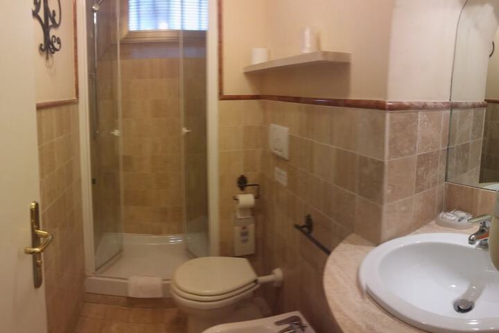 Bathroom Interior Photo
