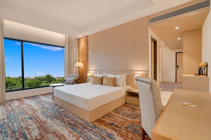 Room 14 of 41