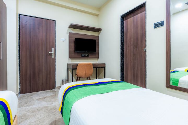 Room 26 of 56