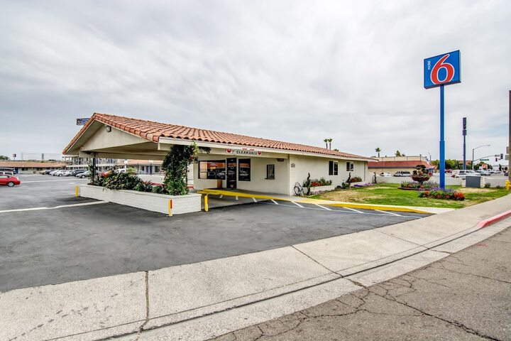 Motel 6 Manteca CA in Manteca, CA