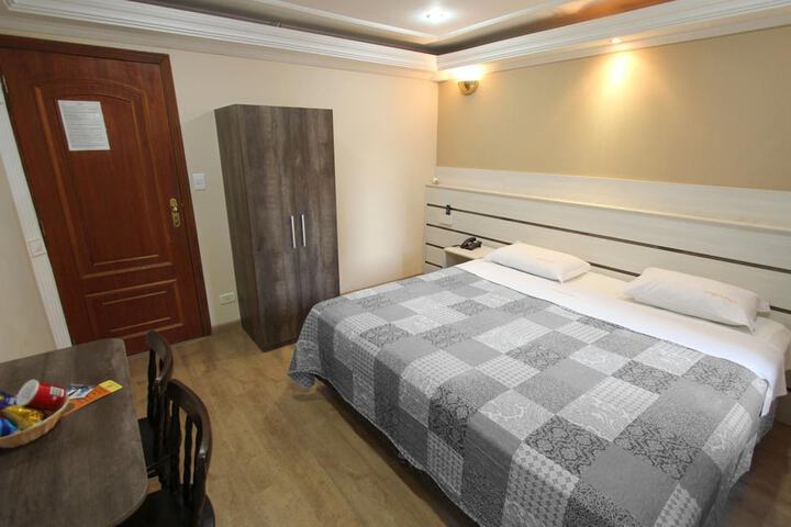 Room 15 of 35