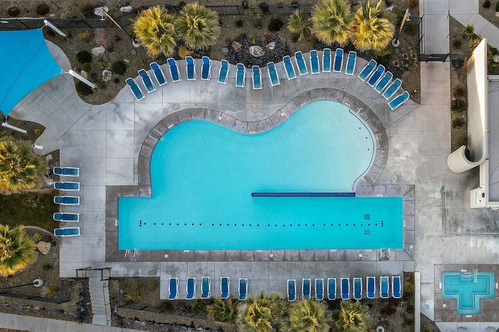 Pool 46 of 64