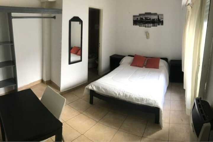 Room 7 of 14