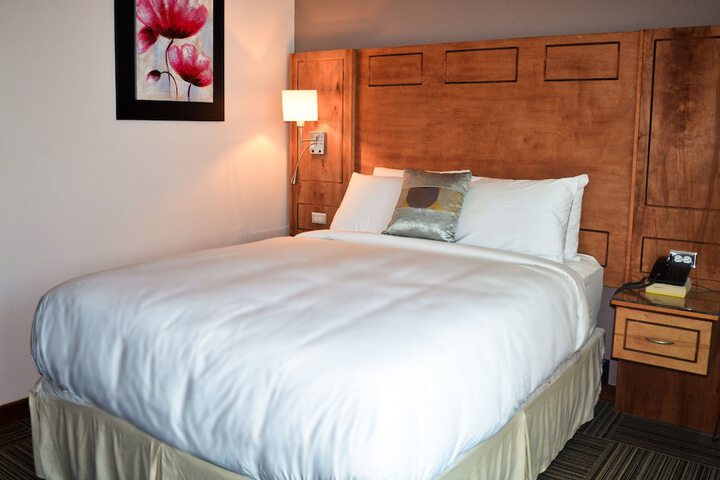 Room 17 of 75