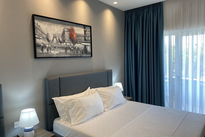 Room 21 of 72