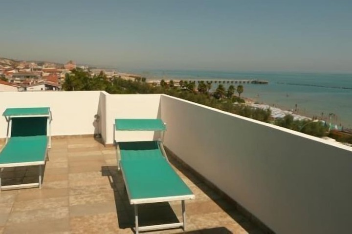 Terrace/Patio 37 of 42
