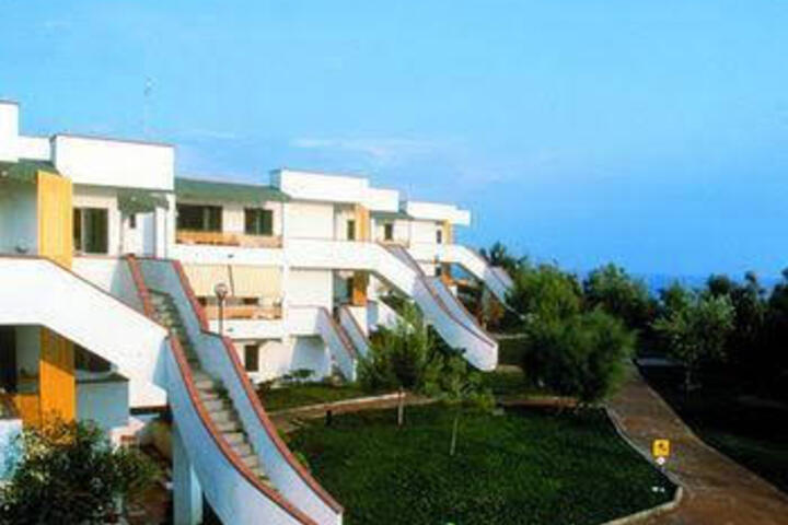 APULIA HOTEL RODI GARGANICO